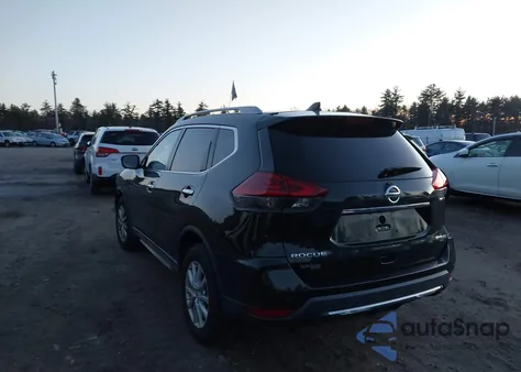 2020 Nissan Rogue Sv Intelligent Awd z USA, uszkodzony, nr VIN 5N1AT2MV8LC748782